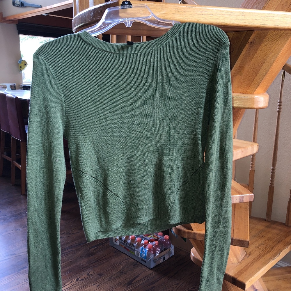 Sweater - Picture 2 of 2